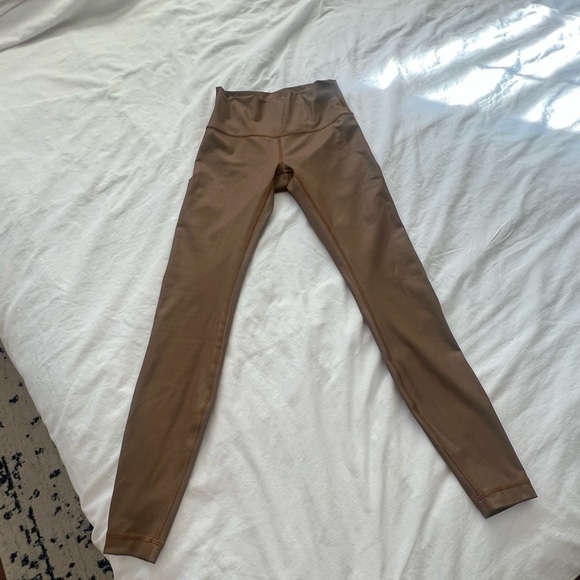 Lululemon wunder under smooth high rise copper matte metallic leggings 4 - Picture 7 of 16